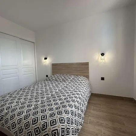 Is110-304 Appt 2 Pièces Vue 5 Couchages Avec Piscine Et Parking *